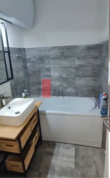 Romancierilor Apartament luminos cu 3 camere de inchiriat  Zona Romancierilor - pet friendly